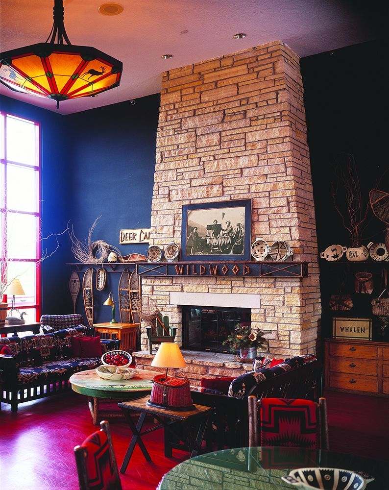 Wildwood Lodge & Suites 클리브 내부 사진