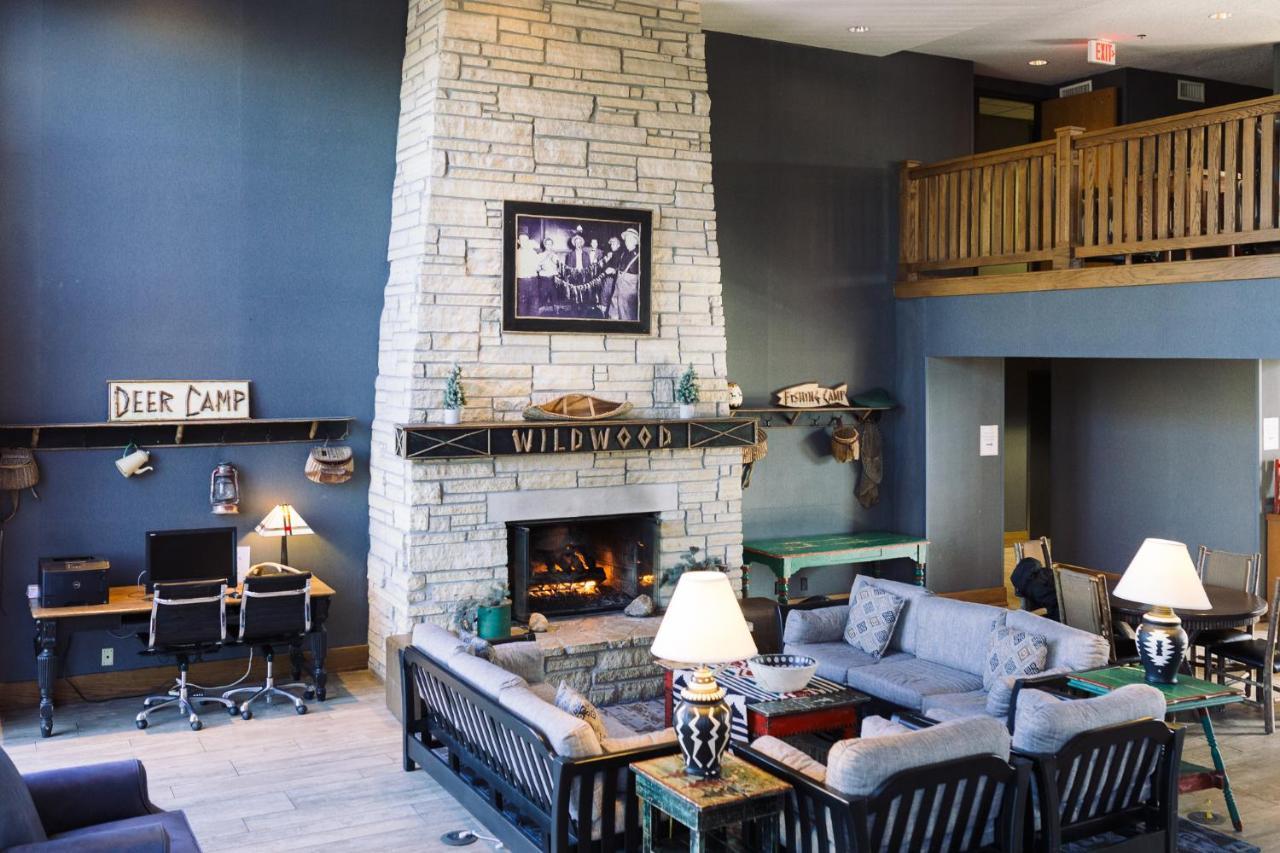 Wildwood Lodge & Suites 클리브 외부 사진