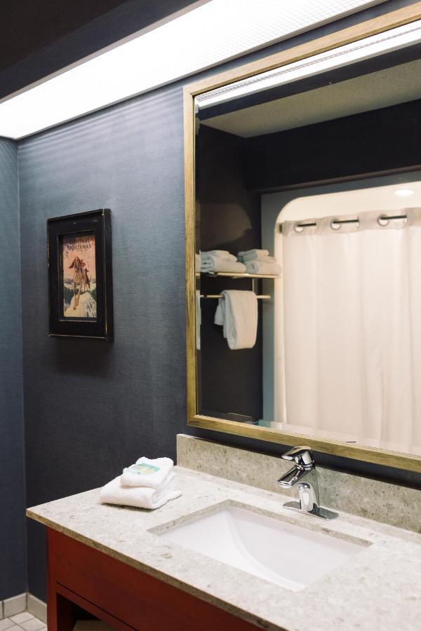 Wildwood Lodge & Suites 클리브 외부 사진